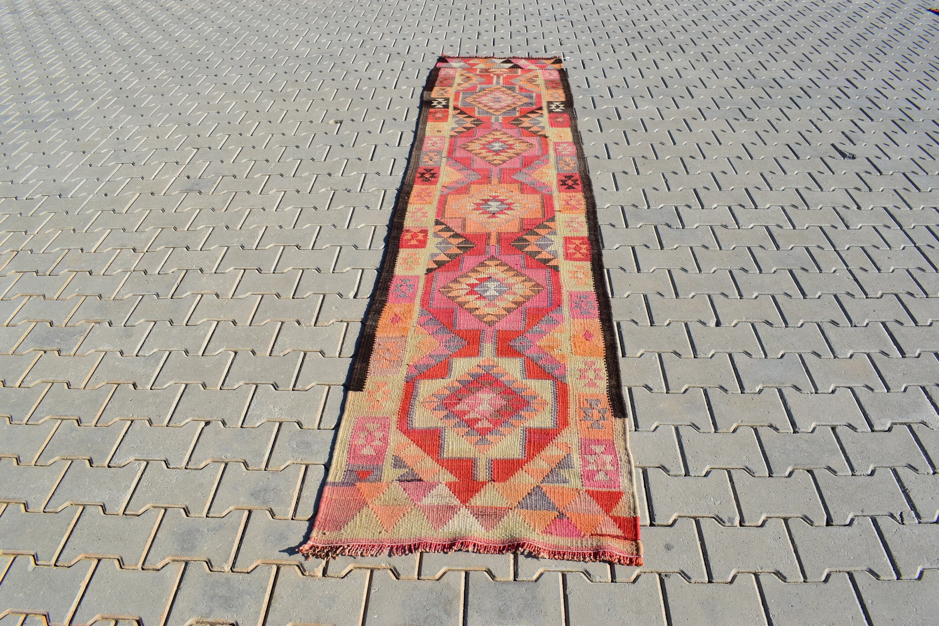 ヴィンテージ トルコ ケリム ランナー ラグ: 2x10 ハンドメイド ウール