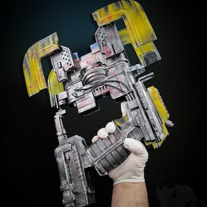 Dead Space Plasma Cutter Remake Replica Prop