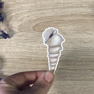 Sticker coquillage  - Autocollant Original d'Artiste 6.5cmx4.5cm