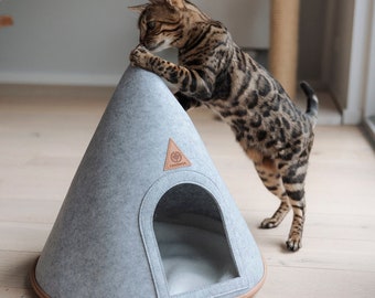 Tente pour chat Cone - tipi pour chat en feutre avec coussin en polaire | gris clair