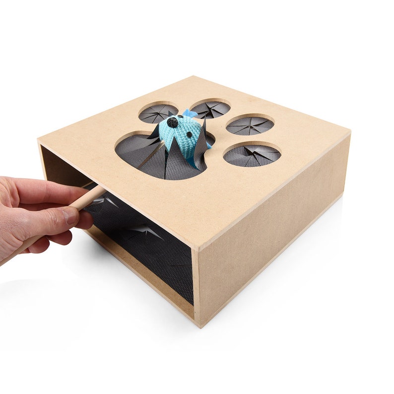 Catch the Mouse Box skill game for cats / interactive cat toy / activity board / cat toy / cat play image 6