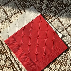 Star Grid  - Embossed Napkins - All Occasion - Fourth of July - Picnic - Beverage - Cocktail