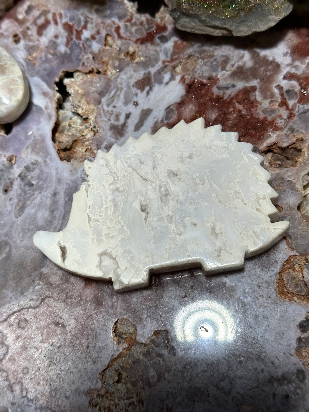 Snow White Plume Agate Carved Hedgehog / Crystal Carved Hedgehog Druzy
