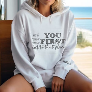 Skup się na, Pracuj nad, Kochaj, Zależ od, Licz na, Sprawdzaj, Marz, Błyszcz NAJPIERW Dotrzyj do Tego Miejsca, biały, wygodny, ciepły, Bluza z kapturem unisex
