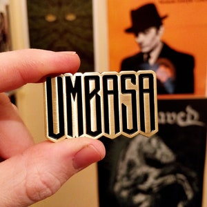 UMBASA! Soulsborne Demon&#39;s Souls Antiqued Gold pin