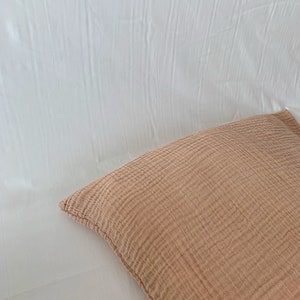 MUSLIN Organic cotton PILLOWCASE naturally dyed with plants Rose/Dusty pink