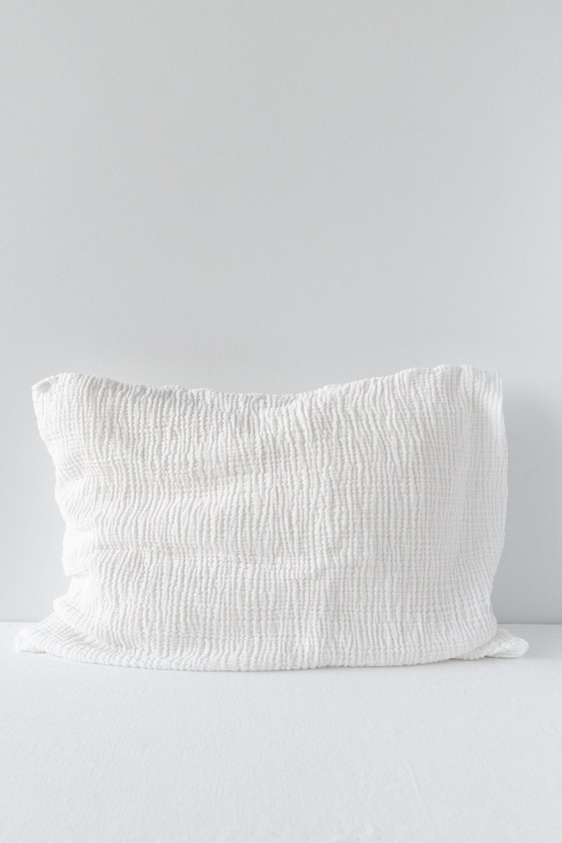 MUSLIN Organic cotton PILLOWCASE naturally dyed with plants Blanc/White