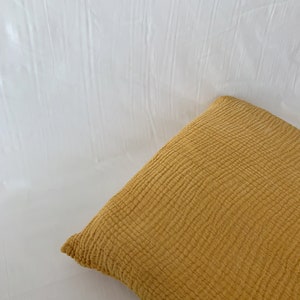 MUSLIN Organic cotton PILLOWCASE naturally dyed with plants Moutarde/Mustard