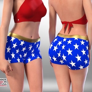 Pantalones cortos con botín inspirados en Wonder Woman: ¡dos versiones!