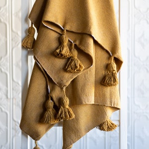 Moroccan Pom Pom Throw Blanket - Mustard Yellow - Tassel blanket / Cotton Blanket / Bed Throw / Throw / Lap Blanket / Couch Throw
