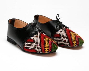 Women's Rug Oxfords 13 - One-of-a-kind Vintage Moroccan Rug Shoes - Size 6.5