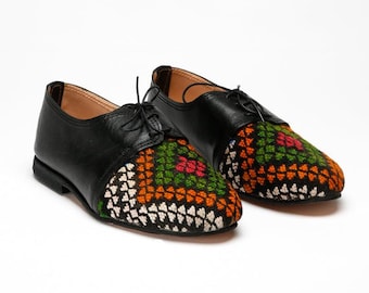 Women's Rug Oxfords 17 - One-of-a-kind Vintage Moroccan Rug Shoes - Size 7.5