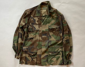 1980’s Small US Army Woodland Camouflage Combat Coat
