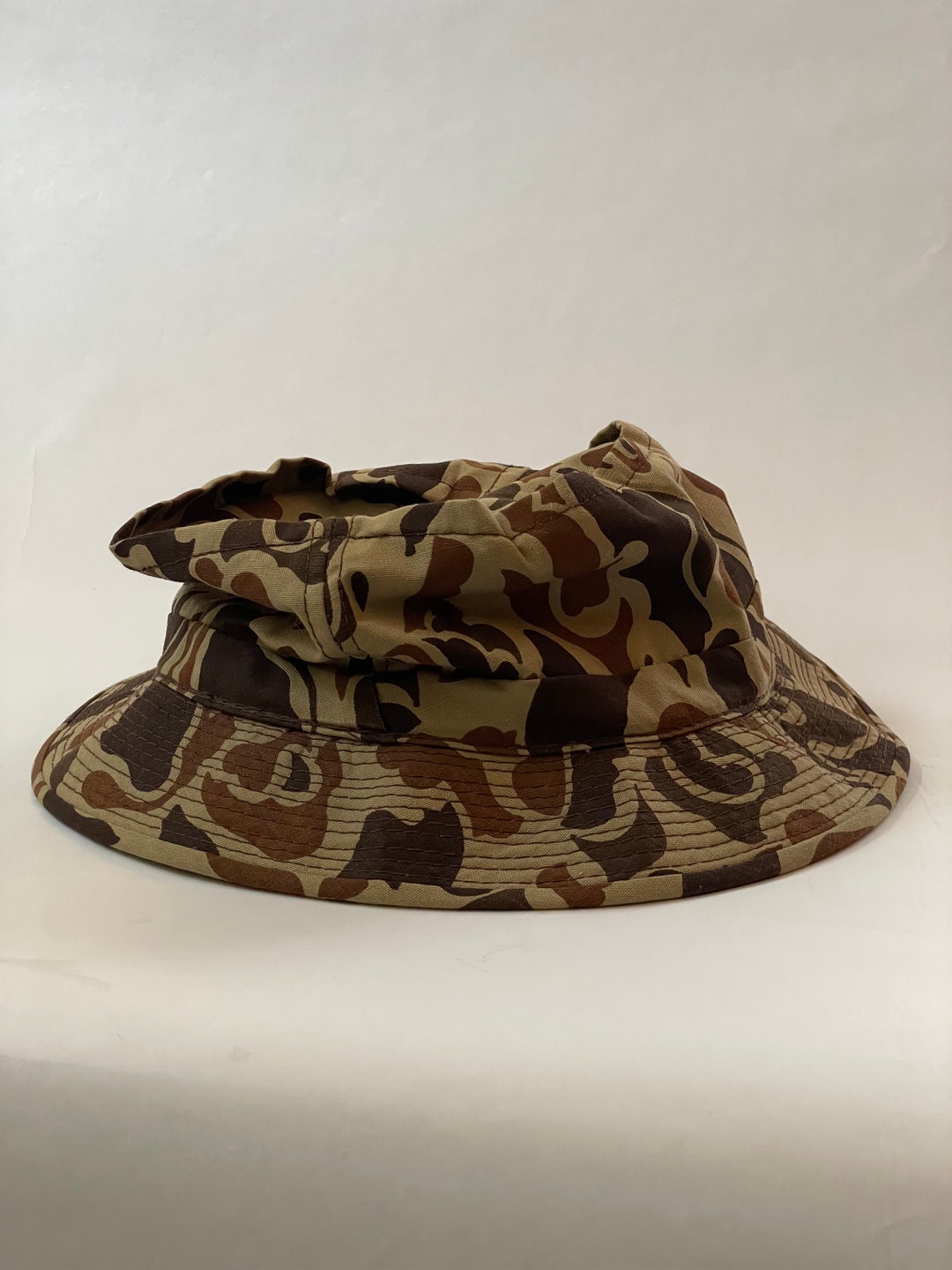 Vintage 1990's YR Roll-up Hat Duck Camouflage Bucket Hat
