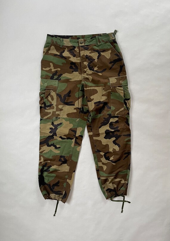 1990’s Medium U.S. Military Woodland Camouflage Co