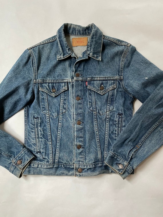 1980’s Levi’s Denim Jacket Size Small - image 2