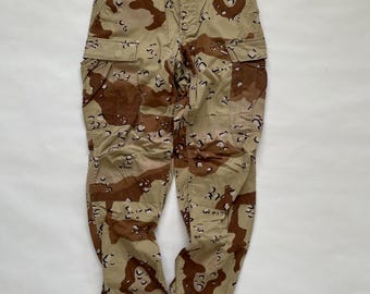 1990’s US Army Desert Camoflauge Cargo Pants Men’s Small