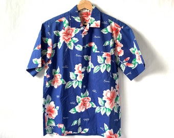 Vintage Hawaiian Short Sleeve Shirt Size Medium