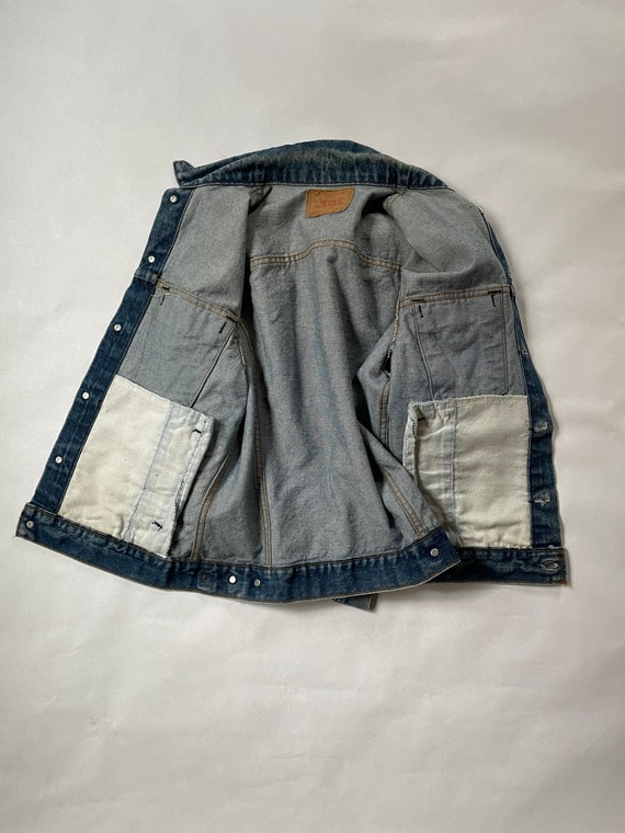 1980’s Levi’s Denim Jacket Size Small - image 8