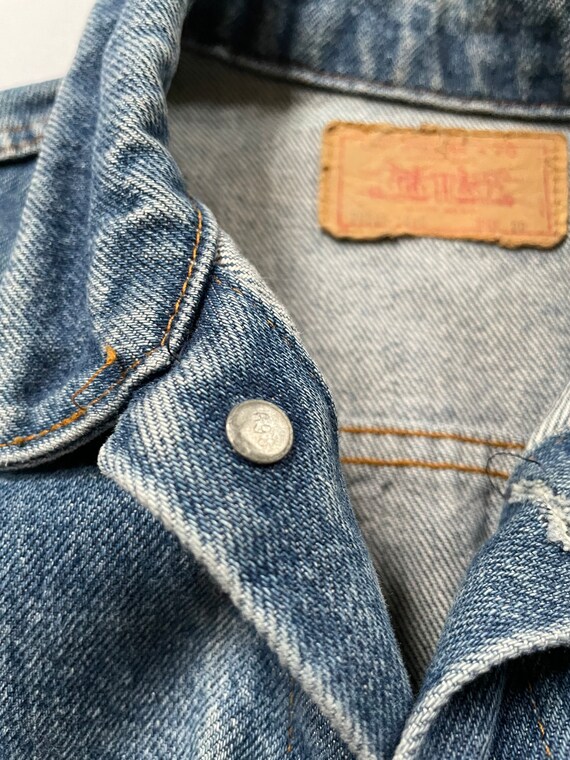 1980’s Levi’s Denim Jacket Size Small - image 5