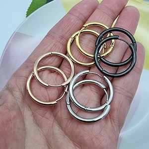 Huggie Hoops,2 Pieces-1 Pair,25mm,304 Stainless Surgical Steel Huggie Hoop Sleepers, Raw Stainless ,Rose Gold, Black ,Gold , Hinged Hoops.