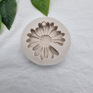 Sunflower Large Silicone Mold,  3D Silicone Mold, Polymer Clay ,Resin,DIY Jewelry Making,Fondant Icing,Cake Decorating.