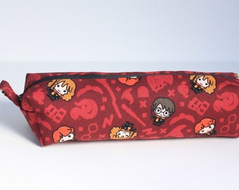 Hermione and Ron Printed Burgundy Bag Big Zippered Storage Case Harry Potter