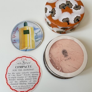 Vintage face powder box Lalique design Coty vintage