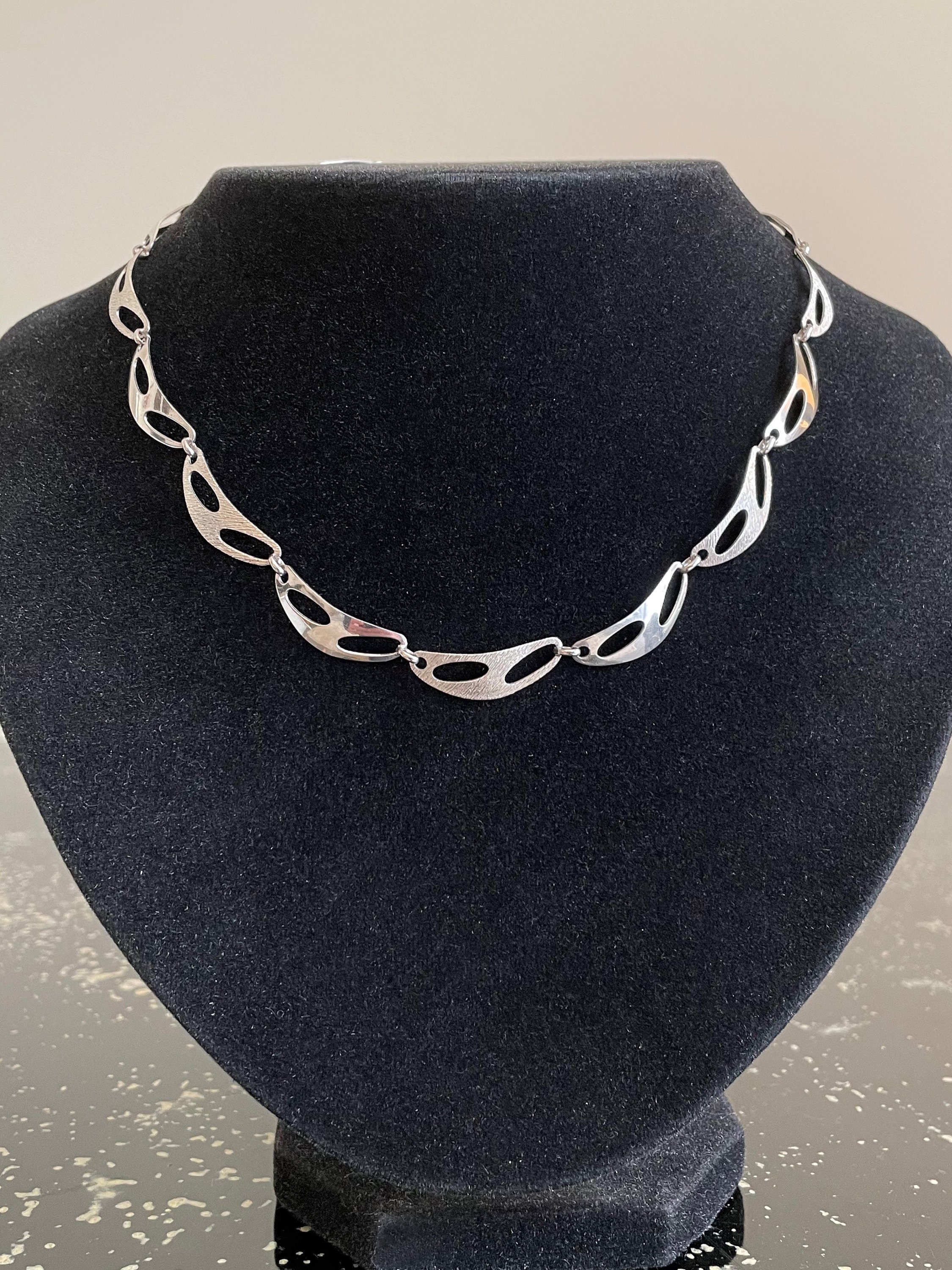 Vintage Silver Modernist Necklace - Etsy UK