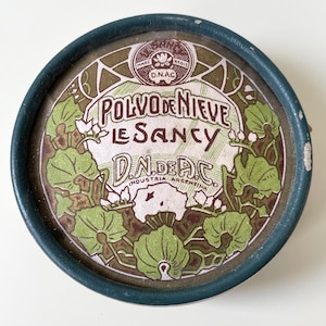 1920s face powder box Le Sancy antique