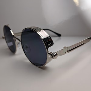 Steampunk Round Sunglasses Metal Goggles, Goth, Punk, Cyberpunk, festival retro and vintage 5 available colors