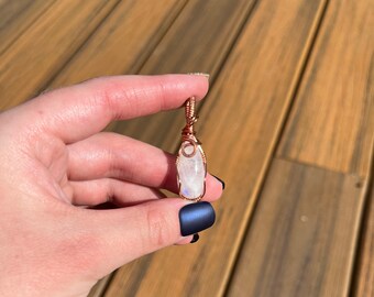 Moonstone Crystal Necklace. Moonstone Wire Wrapped Pendant. Rainbow Moonstone Wire Wrapped Necklace. Moonstone Pendant. Gemstone Necklace.