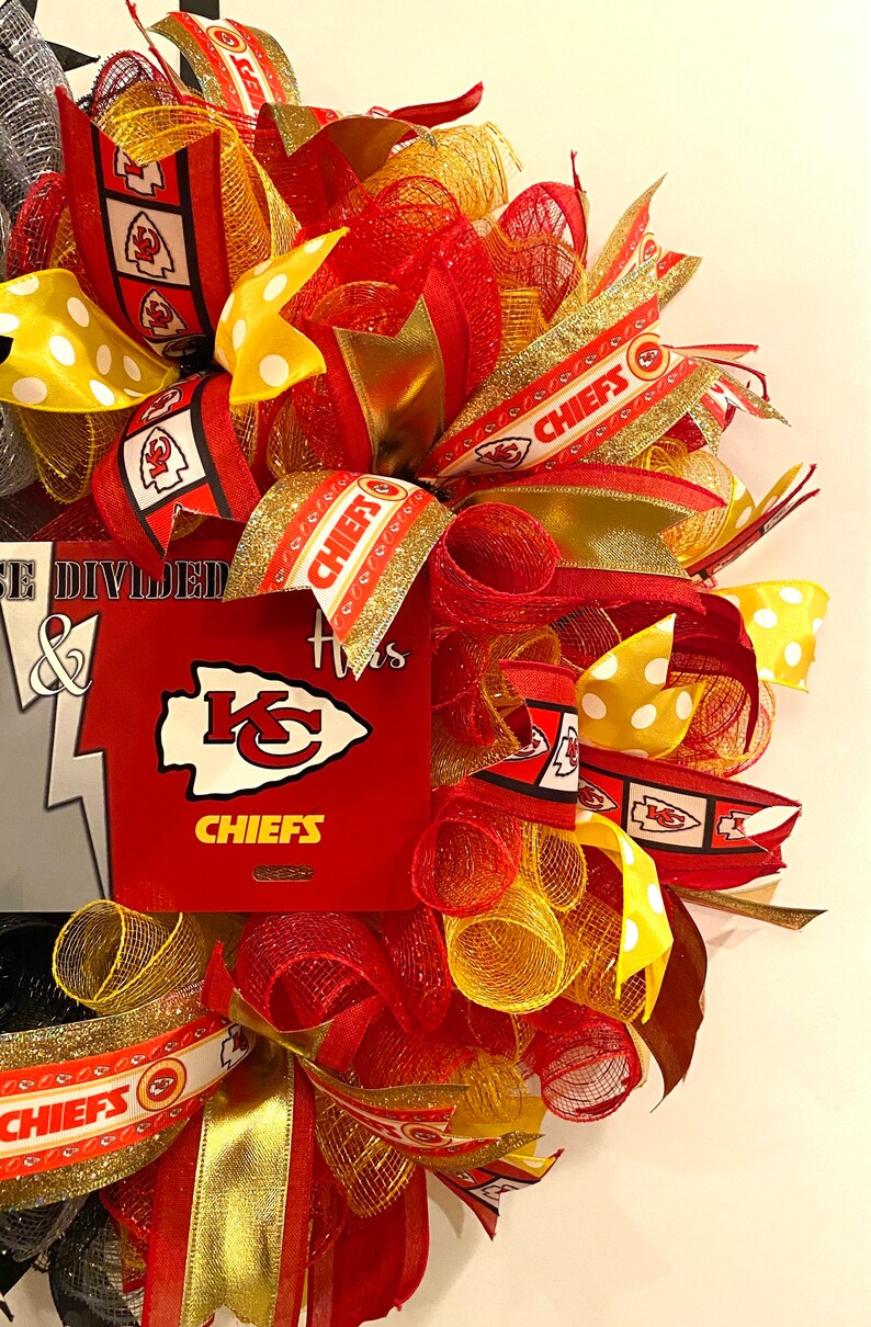 House Divided Wreath House Divided Wreaths Football Fan Etsy