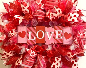 Valentines Wreath/Valentines Wreaths/Valentine's Wreath/Valentine's Wreaths/Red Pink Valentines Wreath/Valentine Wreaths/Valentine Wreath