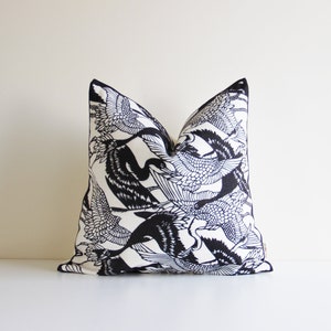 Black White Cranes Chinoiserie Throw Pillow Cover - Asian Decor Japanese Style Cushion Cover, Asian Birds Decor Pillow Case 18x18 20x20