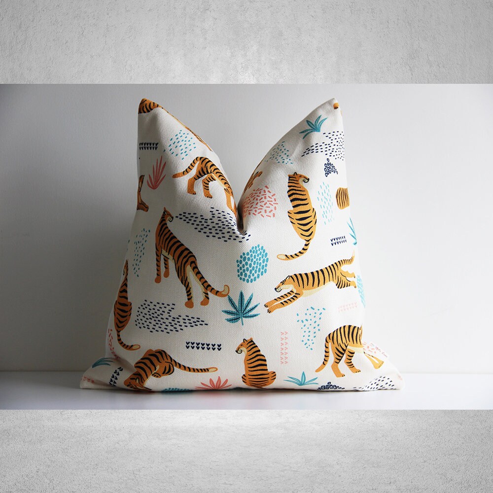 韓国[babylclub] leopard cushion Wild Cats Jungle Pillow Cover 18x18 20x20 26x26 - Leopard
