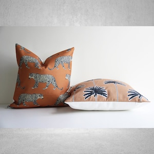 Tropical Pillow Cover 18x18 20x20 16x16 45x45cm, Tropical Animal pillow case, Clay Palm cushion cover, Wild cats Leopard Jaguar pillow cover