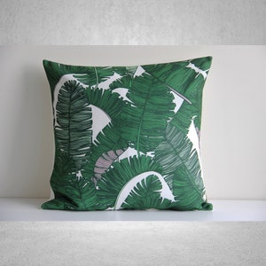 Green Palm Tree Leaves Decorative Throw pillow cover - Green Tropical pillow cover, Tropical 18x18 20x20 16x16 45x45cm Decor cushion cover