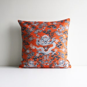 Orange Chinoiserie Dragon Pattern Throw Pillow Cover - Orange Chinoise Exotique Scenic Cushion Cover, Old Fashion 18x18 20x20 Pillow Case