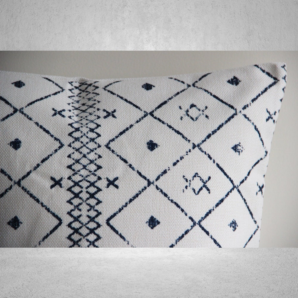 Federa per cuscino in lino con nappa 20x20: cuscino in tessuto neutro - Italia