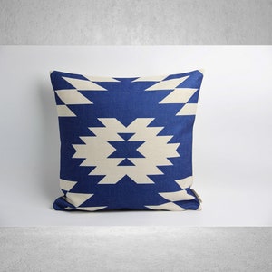 Kilim Blue Geometric Decorative Throws Pillow covers, Southwestern Cotton Linen Decor Pillow cases 18x18 20x20 cushion covers, Lumbar Gifts