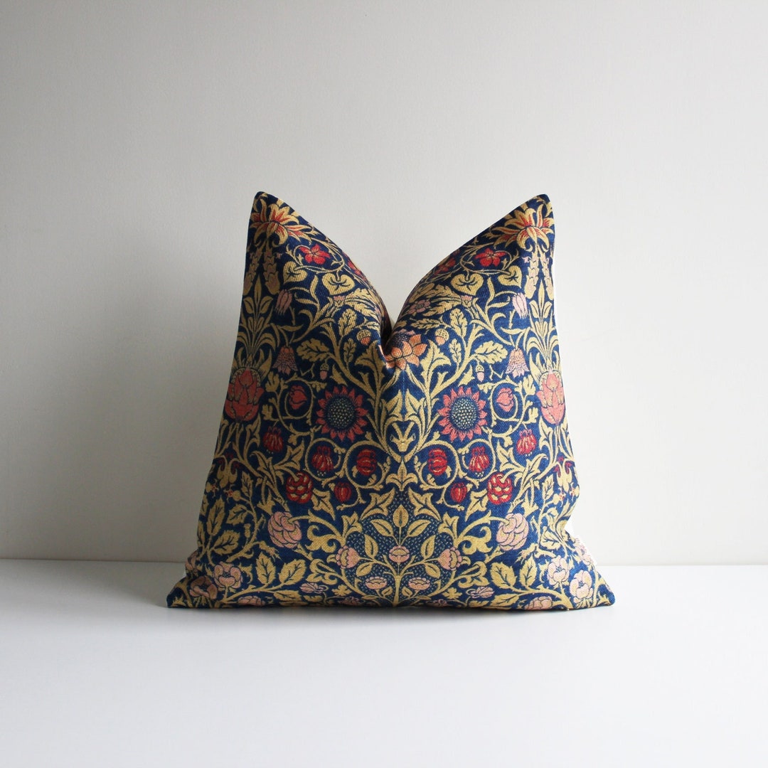 William Morris Classic Pattern Printed Decorative Throw Pillow Cover