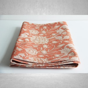 Orange Dahlia - William Morris Floral Table Runner, Old Fashion Nature Table Runner 14&quot;x72&quot;/ 16&quot;x90&quot;/ 16&quot;x108&quot; Table Running