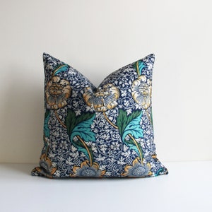Old Fashion William Morris Floral Pattern Decorative Throw Pillow cover- Kennet Decor Pillow case 18x18 20x20, Art Nouveau cushion cover