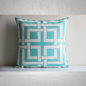 Light Aqua Geometric Chinoiserie Throw Pillow Cover - Chinoise Exotique Scenic Cushion Cover, Chinese Old Fashion 18x18 20x20 Pillow Case