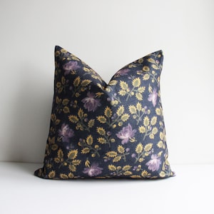 Purple Floral Yellow Leaf Throw Pillow Cover - Old Art Nouveau Flower Decor Cushion Cover, Classic Pillow Case 18x18 20x20 16x16 Home Decor