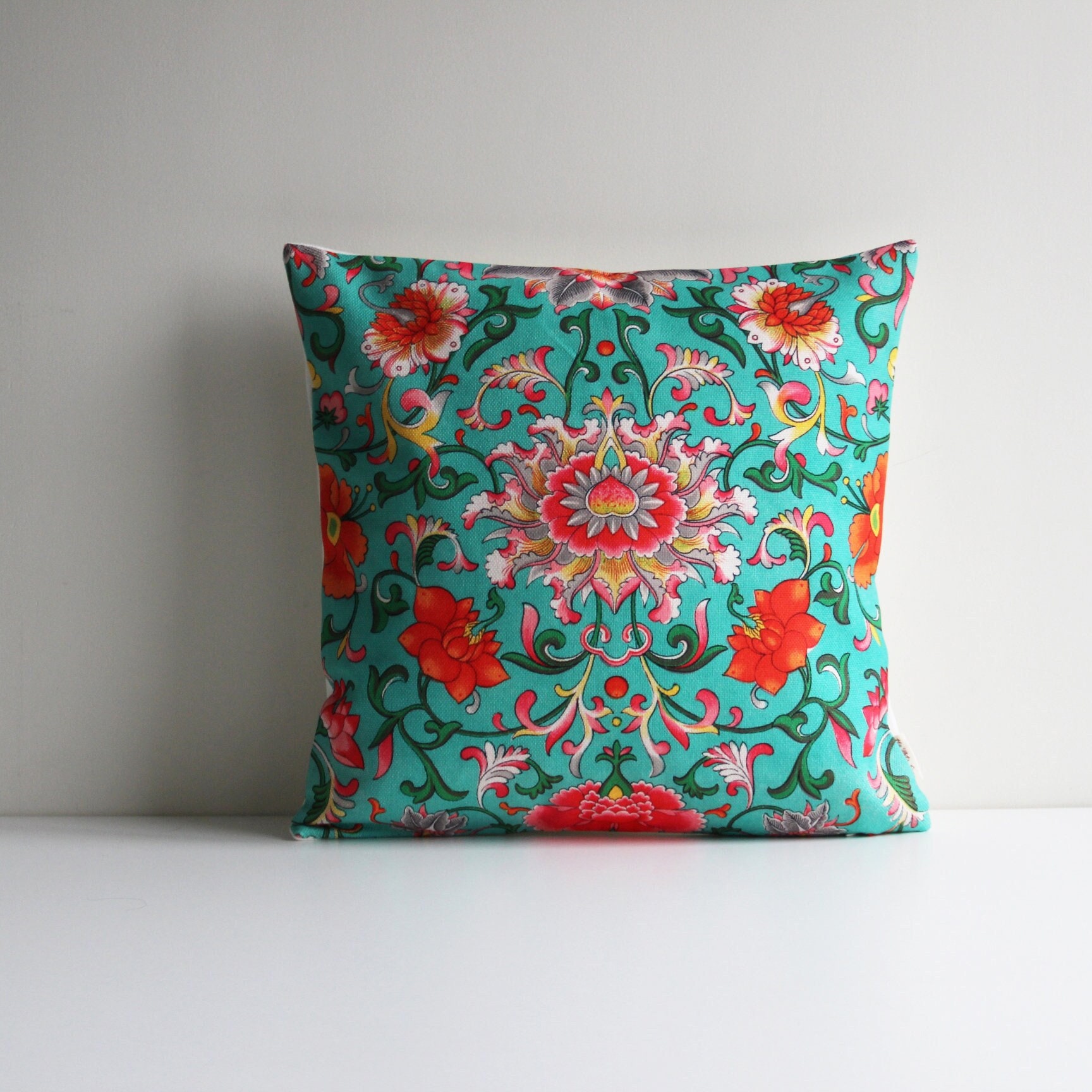 Typical Green With Red Chinoiserie Throw Pillow Cover Chinoise Exotique Scenic Cushion Cover Chic Classic 18x18 20x20 Pillow Case Etsy