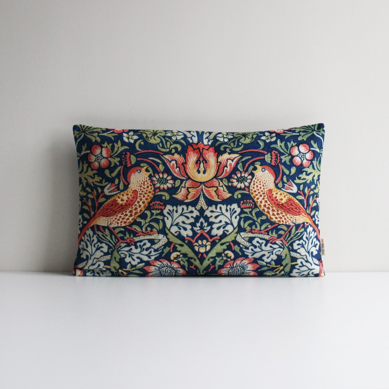 Strawberry Thief - Art Nouveau Classic William Morris Pattern