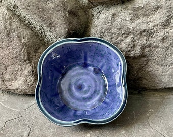 Handmade Pottery Curvey Ceramic Bowl for Dips, Soup, Fruit, Ice Cream, Snacks
