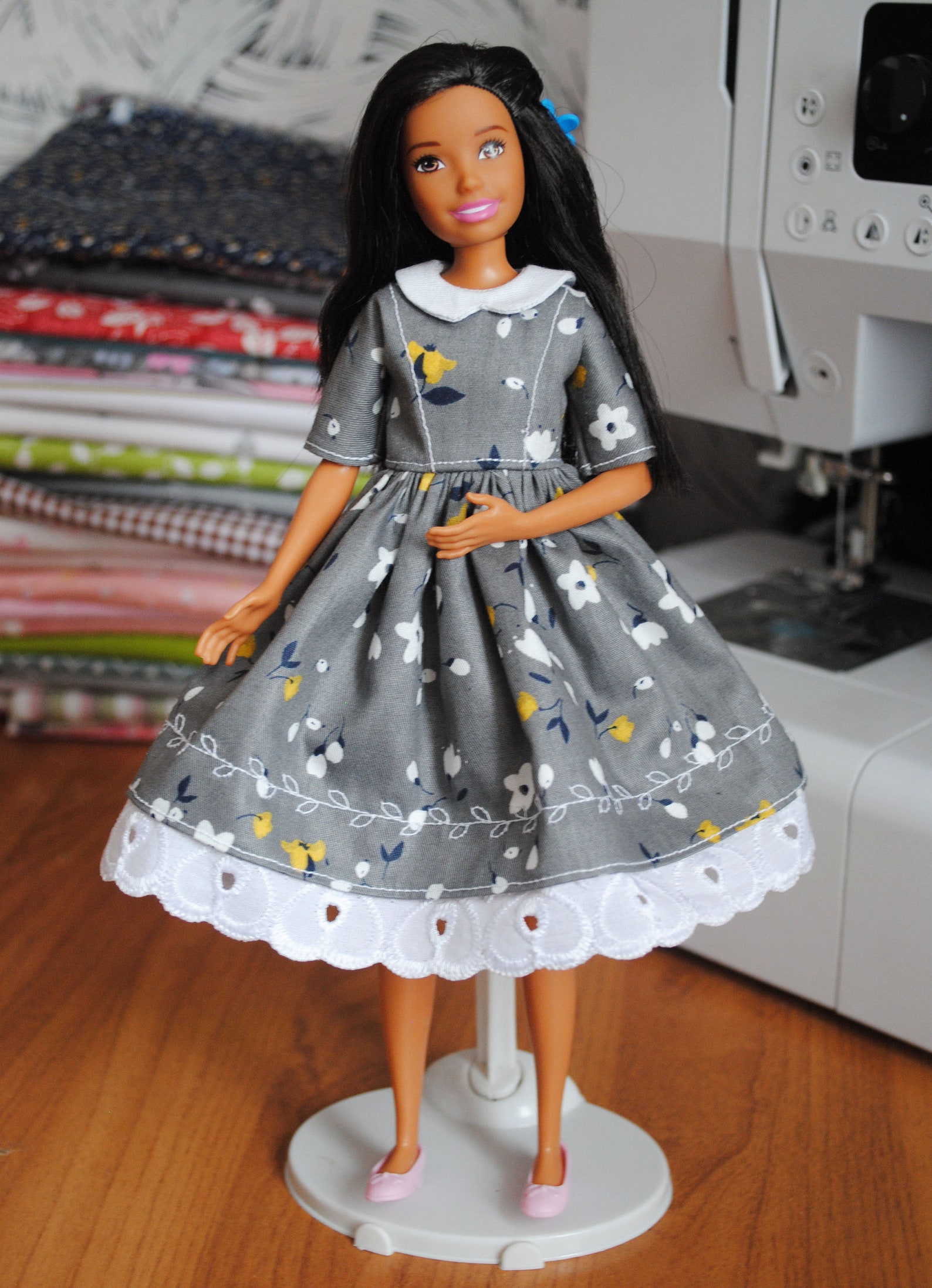Barbie Skipper dress with collar Dress for Barbie dolls MTM | Etsy
